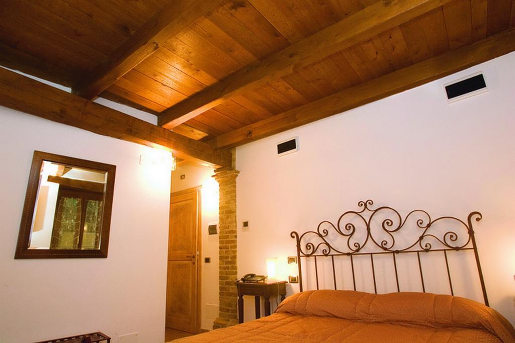B&B La Torretta Sul Borgo Grottammare Zewnętrze zdjęcie